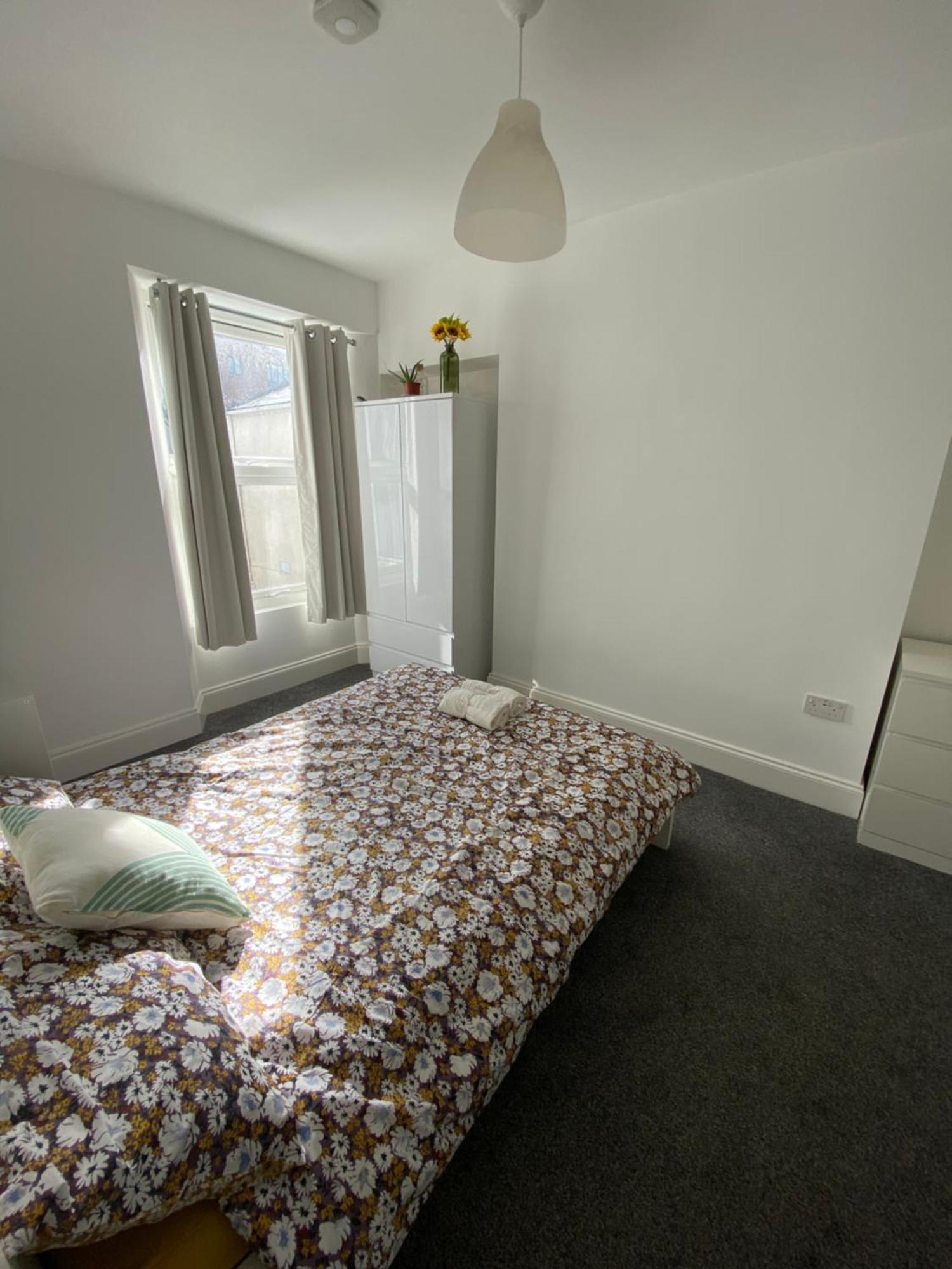 פלימות' The Sunflower En-Suite Room מראה חיצוני תמונה